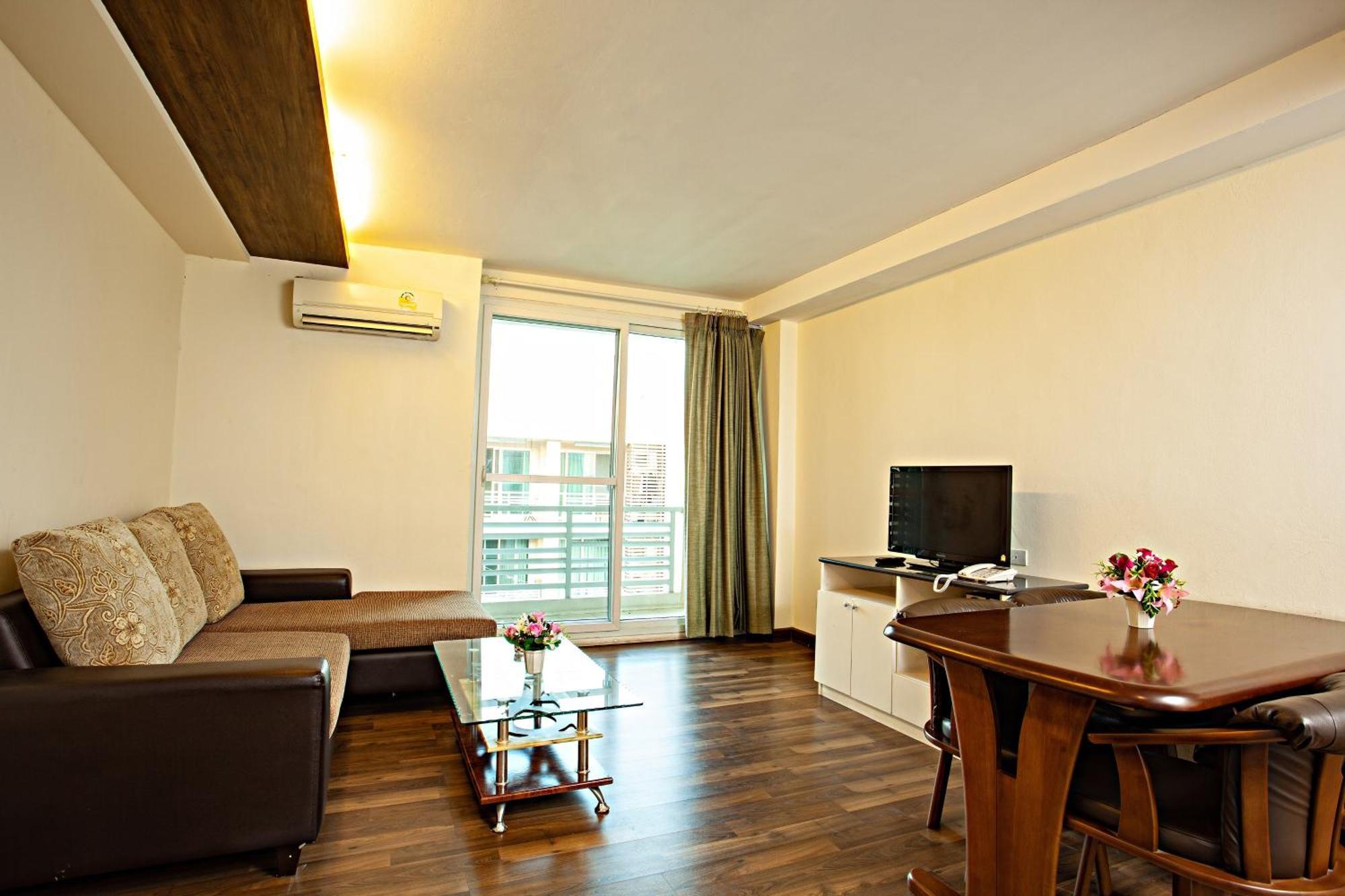 Tm Land Hotel Phra Nakhon Si Ayutthaya Zewnętrze zdjęcie